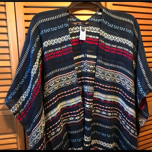 American Eagle Outfitters Aztec Design Kimono - Picture 2 of 9